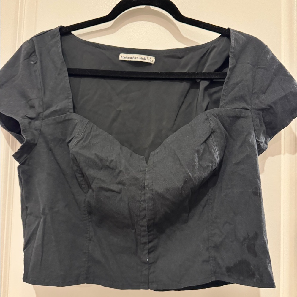 Abercrombie & Fitch Black Buttoned Crop Top